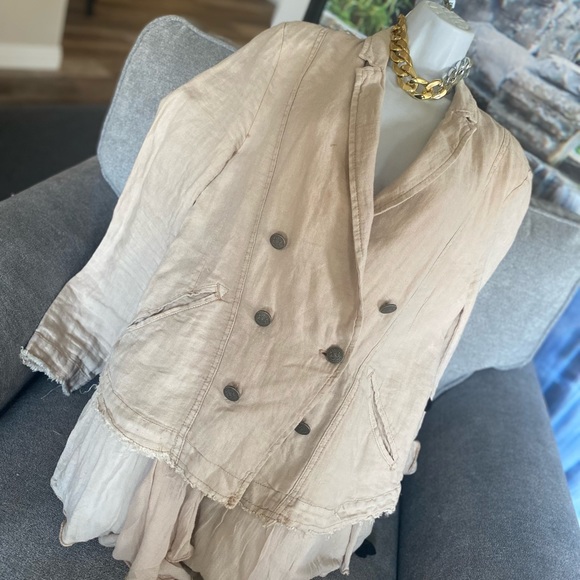 Free People Stunning Light Weight Double Breasted Jacket w/2 Front Pockets - Picture 5 of 16
